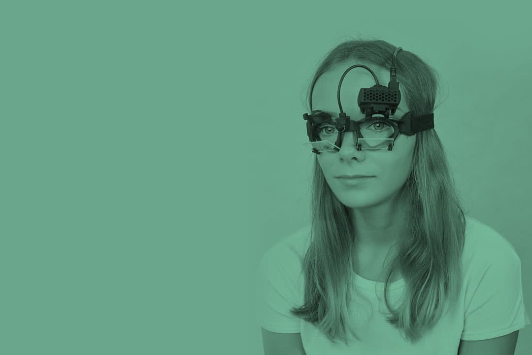 eyeseecam_girl-goggles_bwg.jpg
